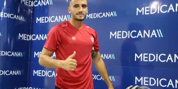 DG Sivasspor’un yeni transferi Achilleas Poungouras sağlık kontrolünden geçti