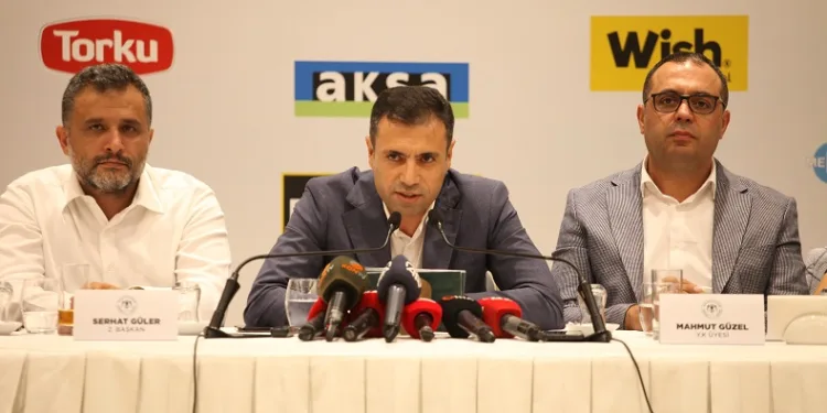 Konyaspor Başkanı Özgökçen: “Morutan ile ilgilenmiyoruz”