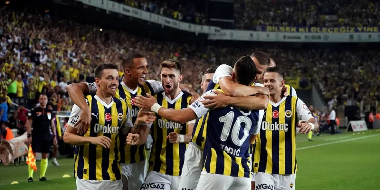 Fenerbahçe sezona 3 puanla başladı
