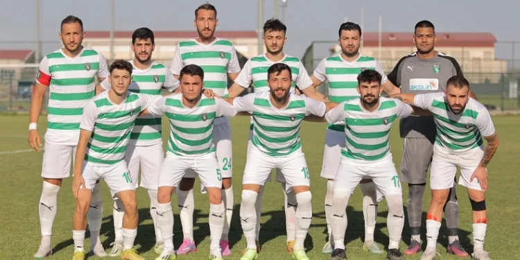 Efeler 09 SFK Afyon’daki ilk hazırlık maçından galibiyetle ayrıldı