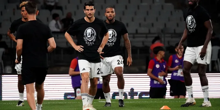 Beşiktaşlı futbolcular, Süleyman Seba’yı unutmadı
