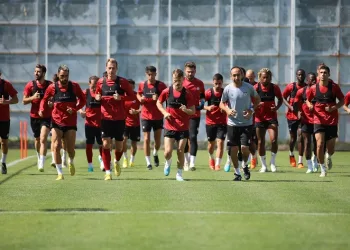 EY Sivasspor 6 oyuncusunu geçici olarak gönderdi