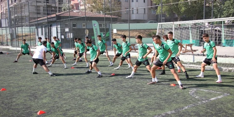 Denizlispor U17 takımında hazırlıklar sürüyor