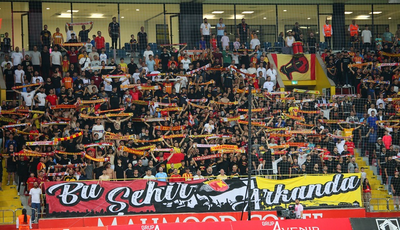Kayserispor - Galatasaray maçını 20 bin 523 kişi izledi