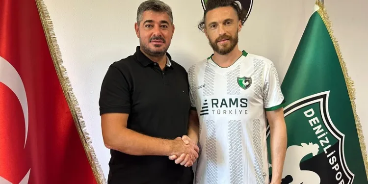 Denizlispor, kaptan Gökhan Süzen’le nikah tazeledi