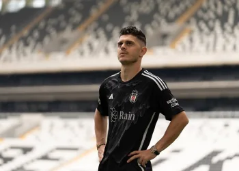 Rashica resmen Beşiktaş’ta