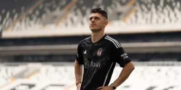 Rashica resmen Beşiktaş’ta
