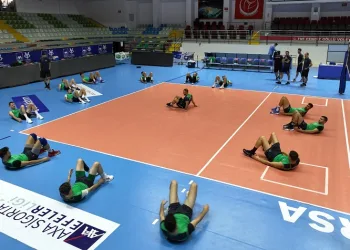 Bursa Büyükşehir Belediyespor çalışmalara başladı