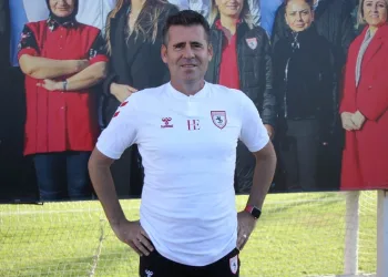 Samsunspor Teknik Direktörü Hüseyin Eroğlu: “3 büyük takım gittiği her deplasmanda favoridir”
