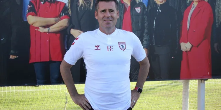 Samsunspor Teknik Direktörü Hüseyin Eroğlu: “3 büyük takım gittiği her deplasmanda favoridir”