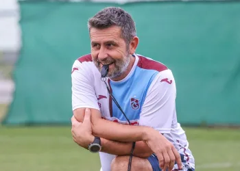 Trabzonspor Teknik Direktörü Nenad Bjelica, Galatasaray deplasmanında ilk peşinde
