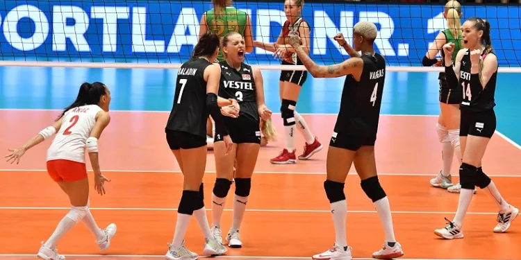 Filenin Sultanları, Azerbaycan’ı 3-0 ile geçti