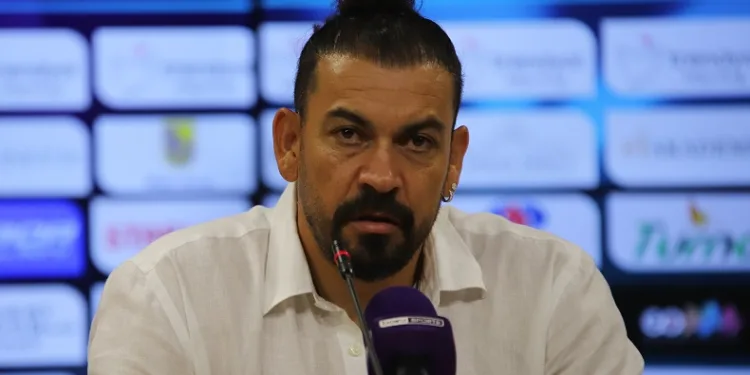 Sivasspor Teknik Direktörü Servet Çetin: “Bizim için iyi bir galibiyet oldu”