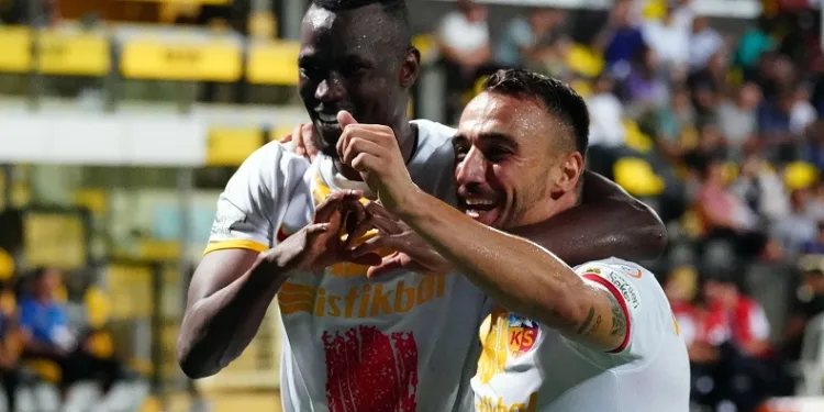 Kayserispor’un ilk golünü Mame Thiam attı