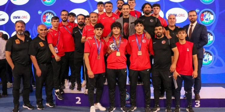 Millilerden U20 Dünya Güreş Şampiyonası’nda toplam 7 madalya