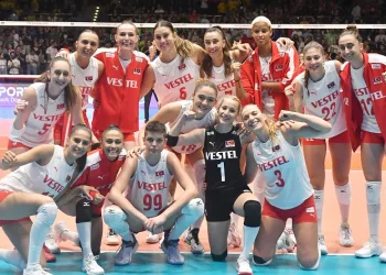 Türkiye A Milli Kadın Voleybol Takımı, Avrupa Şampiyonası’nda 3’te 3 yaptı