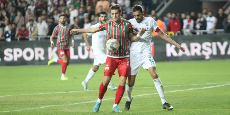Karşıyaka’nın golcüsü Fatih Taşdelen ameliyat oldu