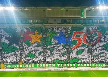 Bursaspor taraftarı yönetime dava açtı
