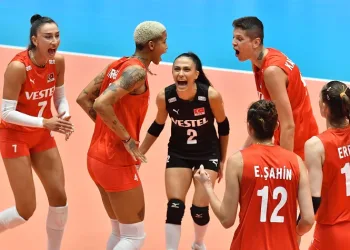  A Milli Kadın Voleybol Takımı 4’te 4 yaptı