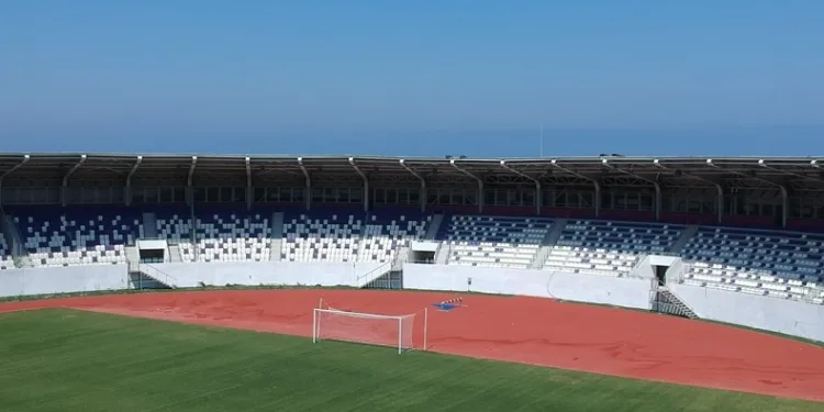 Deniz manzaralı Sinop Stadı tamamlandı
