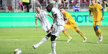 UEFA Avrupa Konferans Ligi: Dinamo Kiev: 2 – Beşiktaş: 3