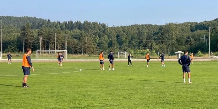 Düzcespor Uşak yolcusu