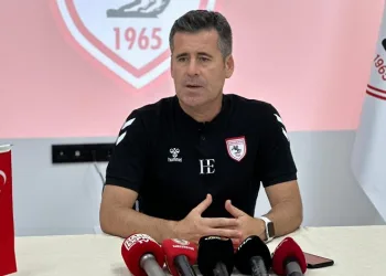 Samsunspor Teknik Direktörü Hüseyin Eroğlu: “Doğru transferlerle güçlü bir Samsunspor ortaya çıkacak”