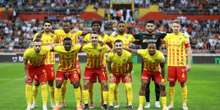 Kayserispor ilk galibiyetini aldı