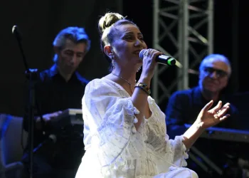 Orhangazi’de festivale Azerin ile muhteşem final