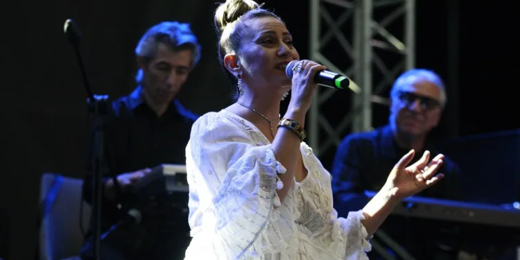 Orhangazi’de festivale Azerin ile muhteşem final