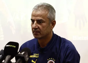 İsmail Kartal: “Fenerbahçe’ye yakışır bir oyunla buradan ayrılmak istiyoruz”