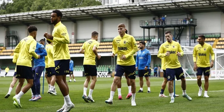Fenerbahçe, Zimbru maçı hazırlıklarını tamamladı