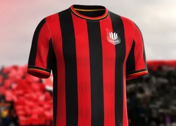 Uşakspor’un yeni sezonda giyeceği formalar tanıtıldı