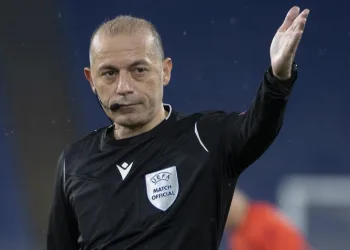 UEFA’dan Gözlemci Cüneyt Çakır ve Sabri Çelik’e görev