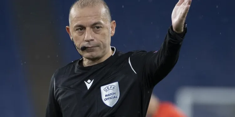 UEFA’dan Gözlemci Cüneyt Çakır ve Sabri Çelik’e görev