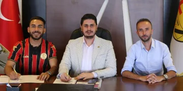 Eskişehirspor’a sol bek takviyesi