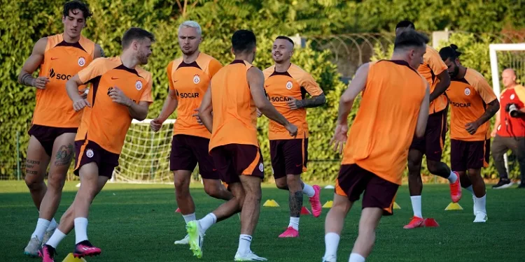 Galatasaray, Zalgiris maçı hazırlıklarını tamamladı