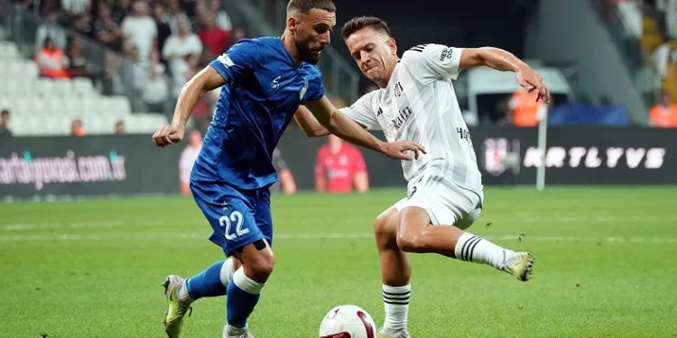 Beşiktaş, Arnavutluk’ta tur peşinde