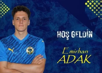 Menemen FK, Emirhan Adak’ı kadrosuna kattı