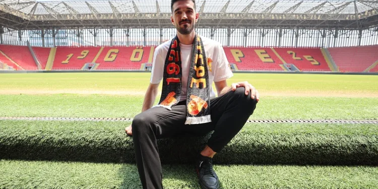 Göztepe’nin yeni transferi Kubilay Kanatsızkuş: “Çok çalışıyoruz”
