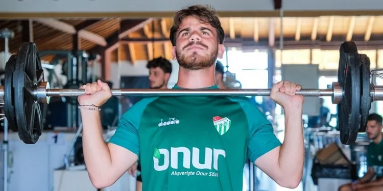 Bursaspor çalışmalara devam ediyor