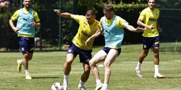Fenerbahçe, ara vermeden hazırlıklarını sürdürdü