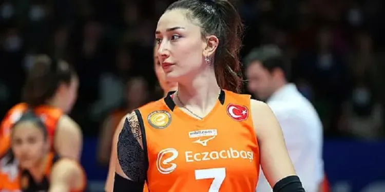 Eczacıbaşı: “Hande Baladın’a tehdit mesajlarını şiddetle kınıyoruz”