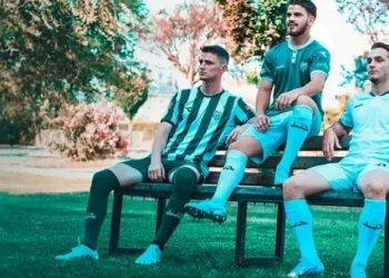 Bursaspor yeni sezon formalarını tanıttı