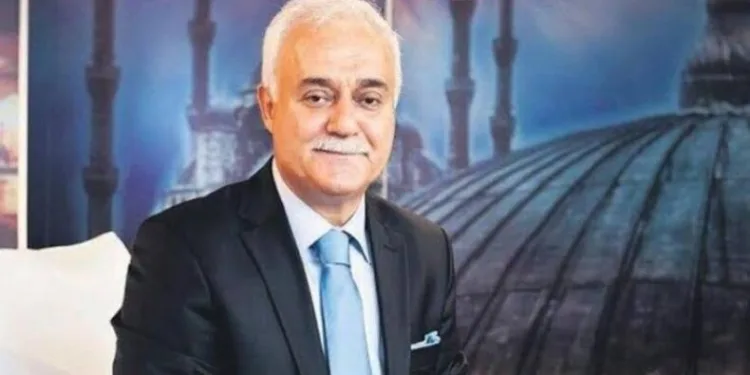 Nihat Hatipoğlu hastaneye kaldırıldı