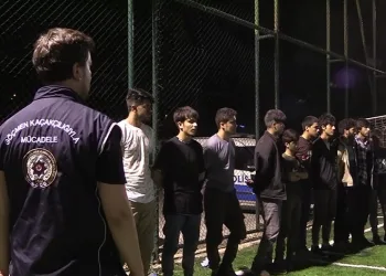 Tırda 70 kaçak göçmen yakalandı