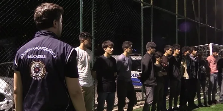 Tırda 70 kaçak göçmen yakalandı