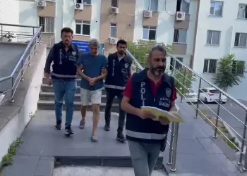 ATM önünde ölümüne sıra kavgası
