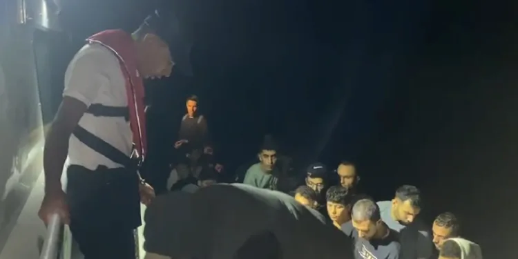 Bodrum’da 51 düzensiz göçmen kurtarıldı