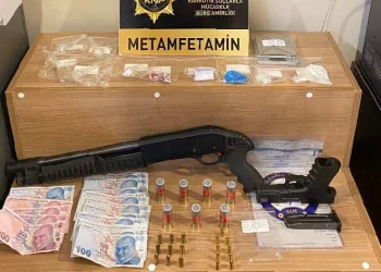 Narkotikten 2 farklı uyuşturucu operasyonu